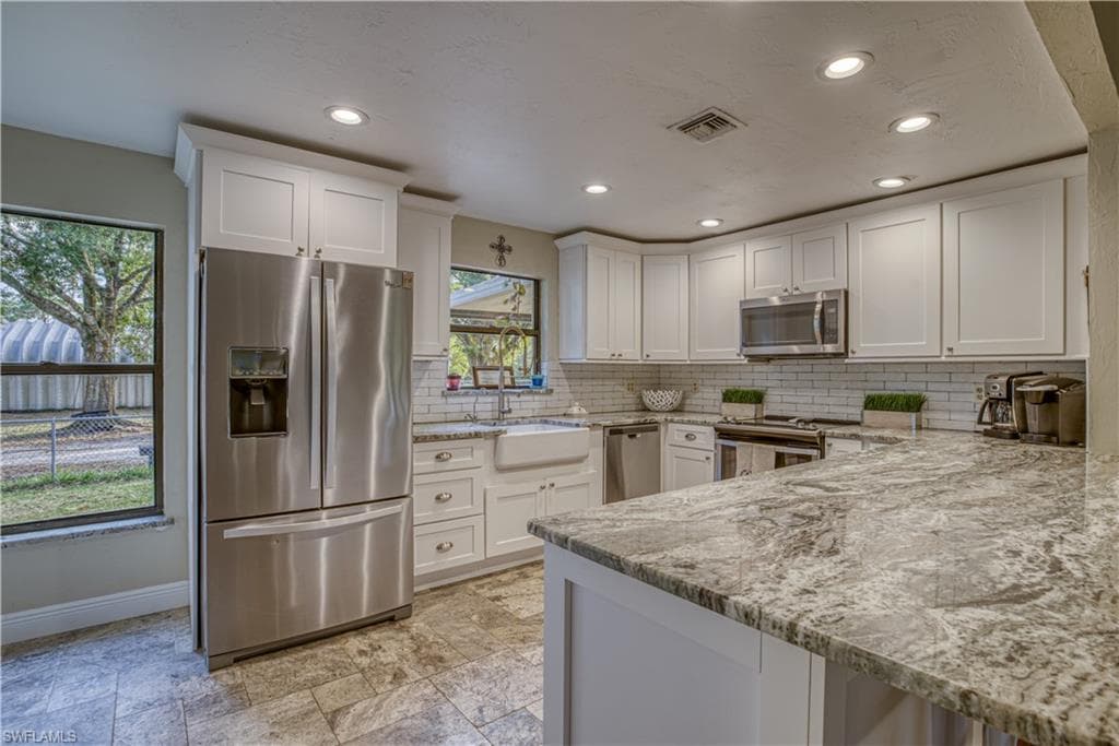 19740 Gottarde RD, NORTH FORT MYERS FL 33917-1