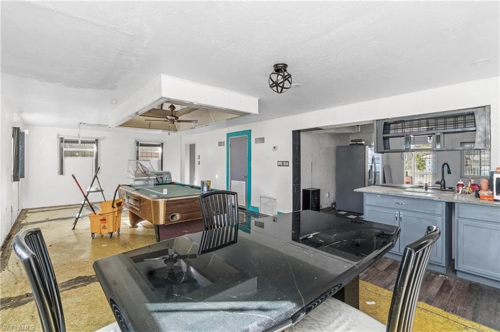 1417 Gardenia AVE, FORT MYERS FL 33916-6