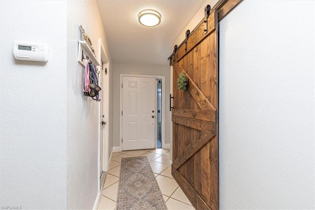 10590 Woodchuck LN, BONITA SPRINGS FL 34135-1