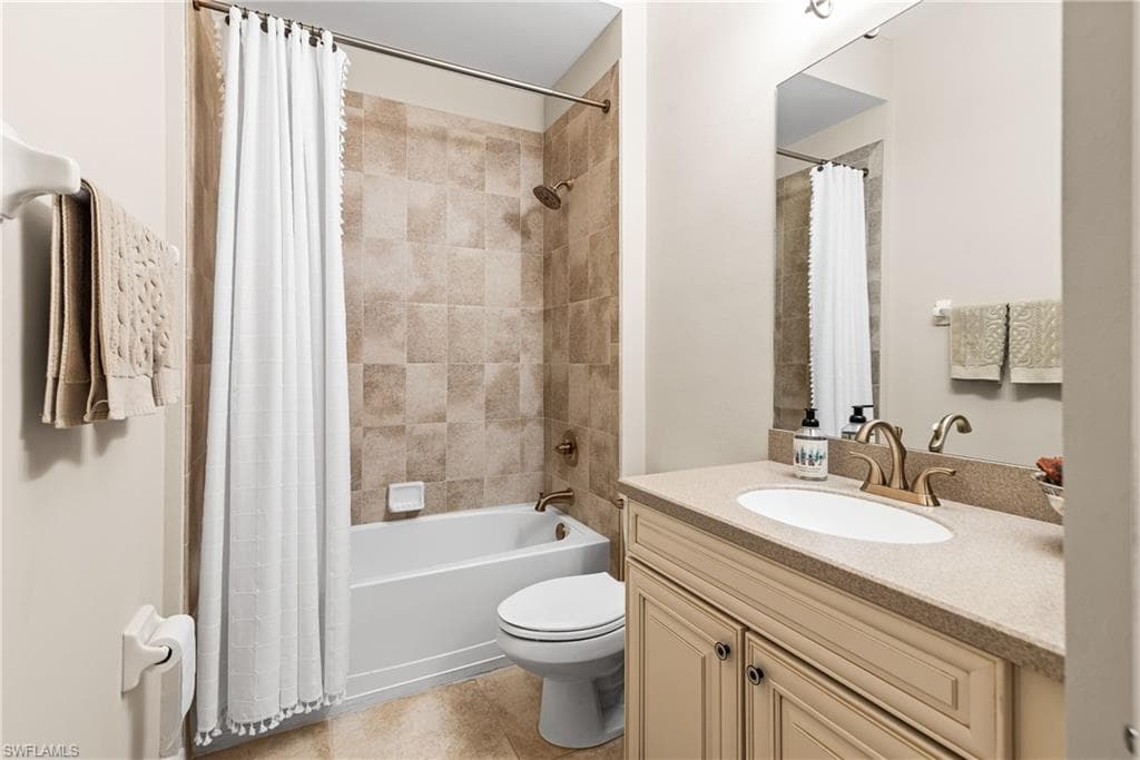 6849 IL REGALO CIR, NAPLES FL 34109-12