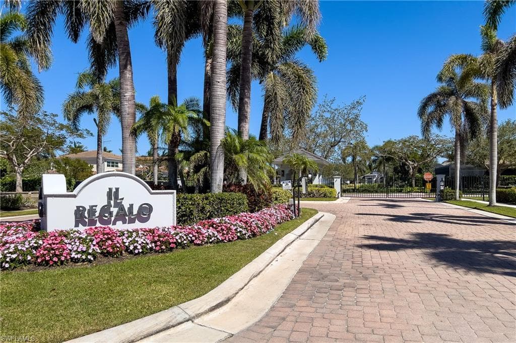 6849 IL REGALO CIR, NAPLES FL 34109-31