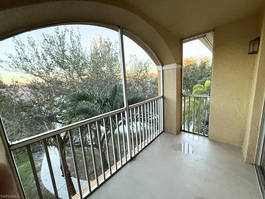 4135 Residence DR # 618, FORT MYERS FL 33901-16