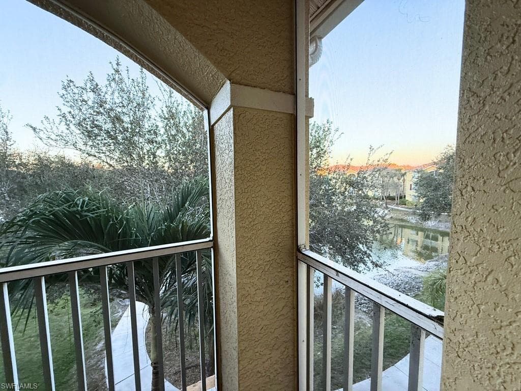 4135 Residence DR # 618, FORT MYERS FL 33901-15