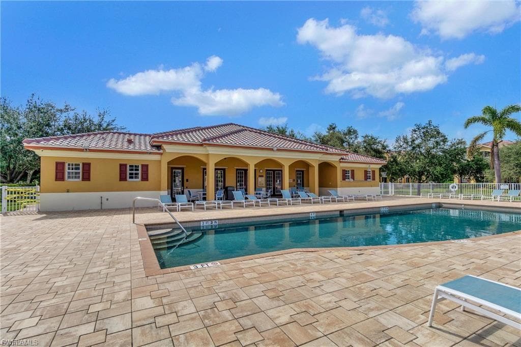 4135 Residence DR # 618, FORT MYERS FL 33901-19
