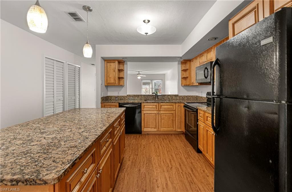 8302 Charter Club CIR # 6, FORT MYERS FL 33919-14