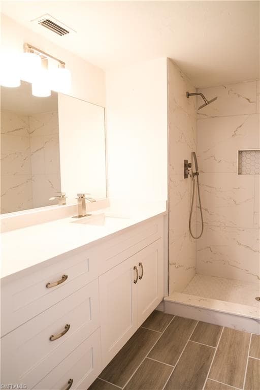 2385 Naples Trace CIR # 105, NAPLES FL 34109-13