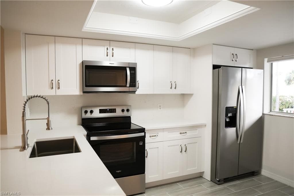 2385 Naples Trace CIR # 105, NAPLES FL 34109-3