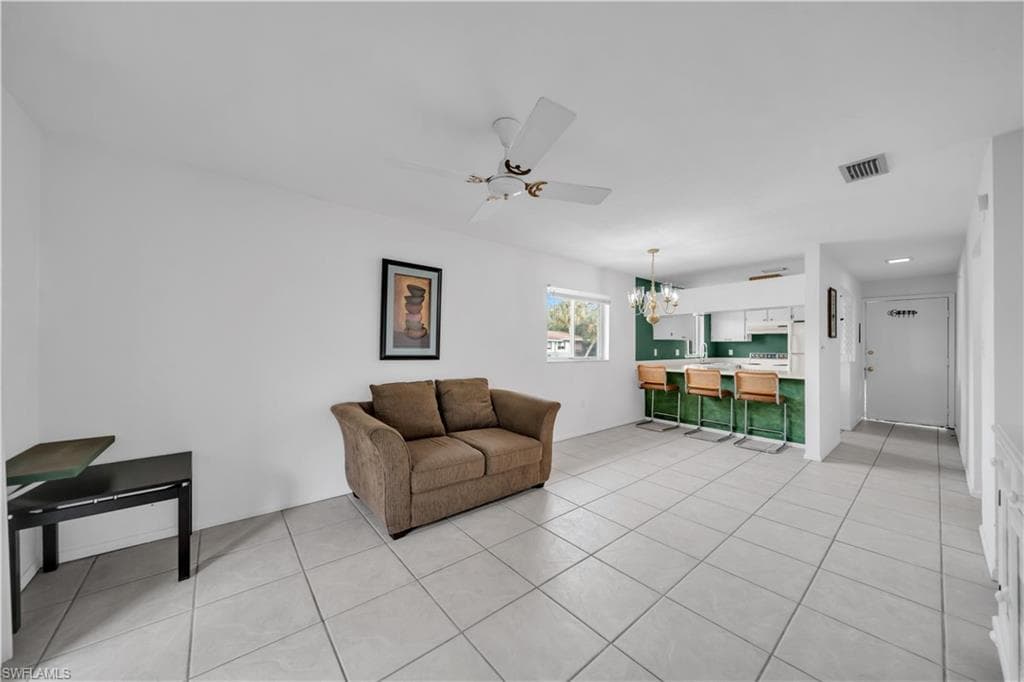 8071 Country RD # 206, FORT MYERS FL 33919-12