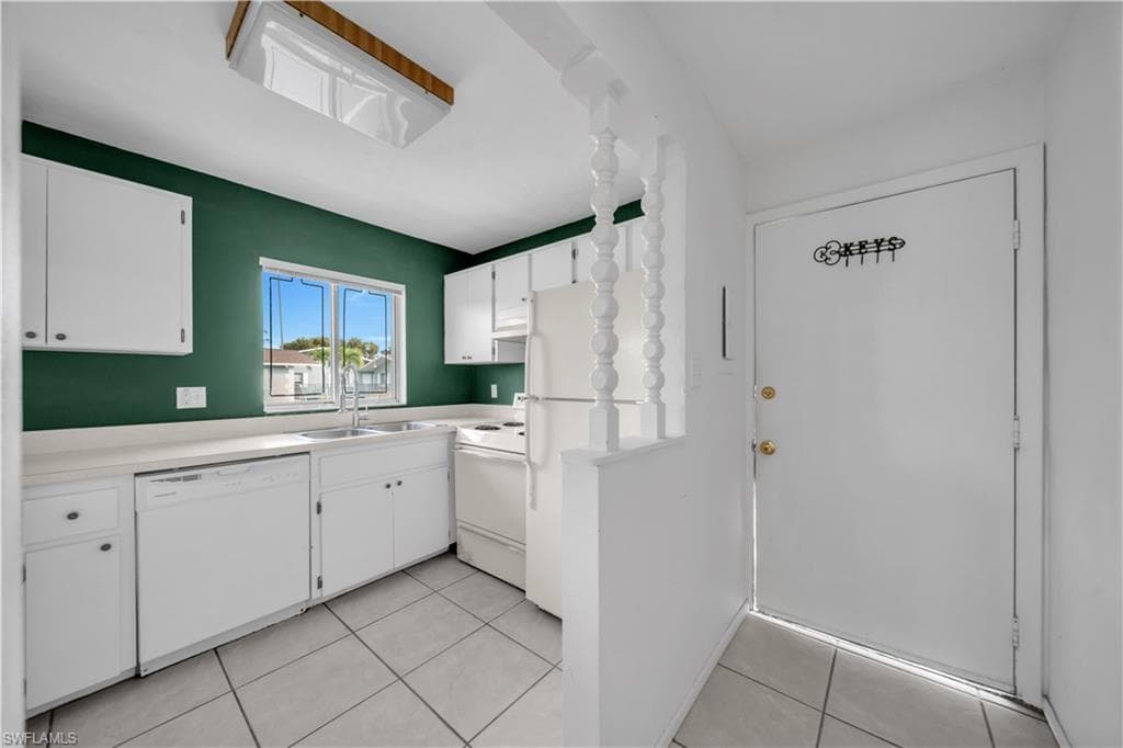 8071 Country RD # 206, FORT MYERS FL 33919-27