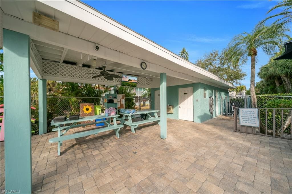 8071 Country RD # 206, FORT MYERS FL 33919-32