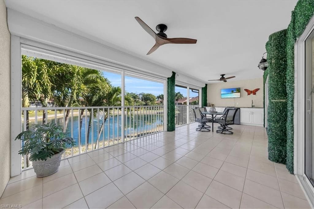 2385 Bayou LN # 7206, NAPLES FL 34112-24