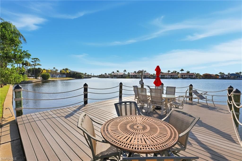 4803 Sunset CT # 404, CAPE CORAL FL 33904-28