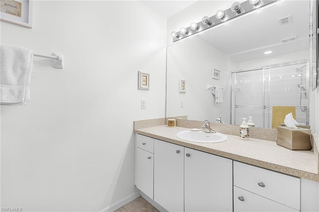4219 Bellasol CIR 1711-13