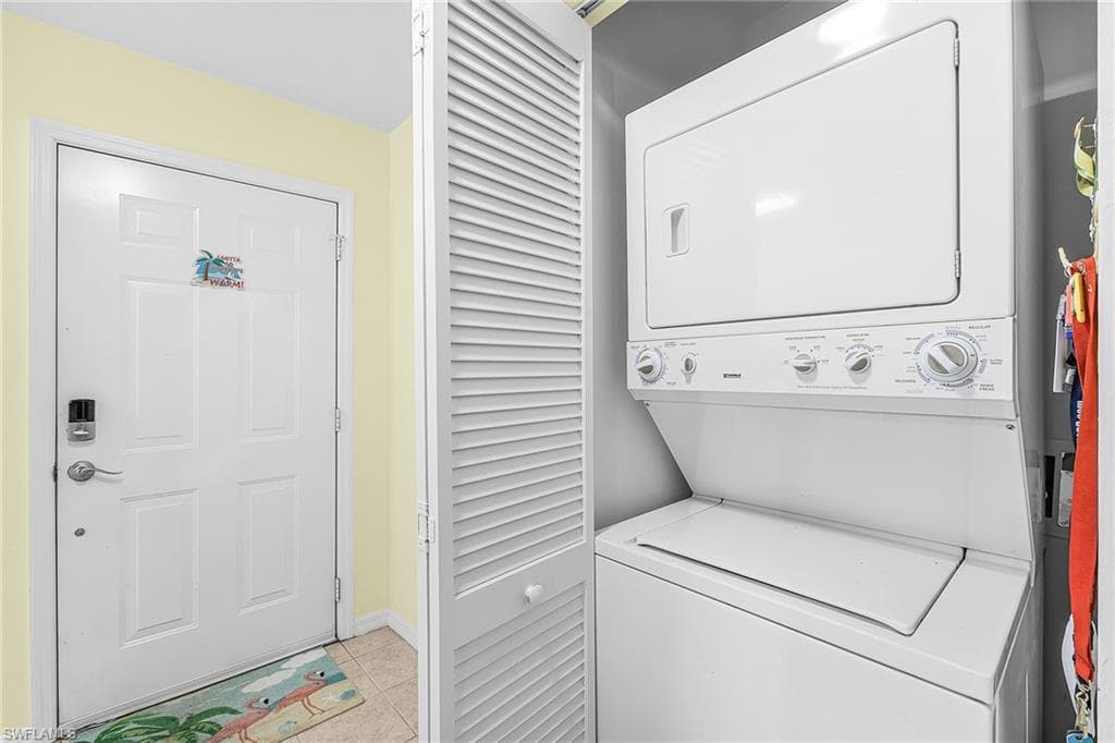 4219 Bellasol CIR 1711-17