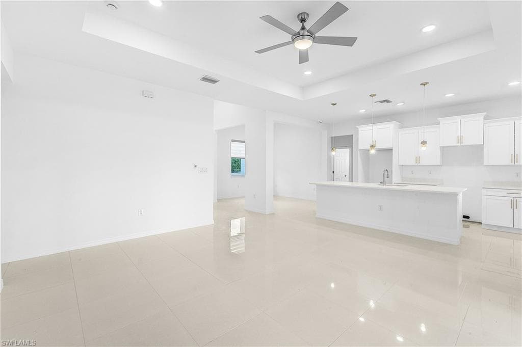 1606 Euclid AVE, LEHIGH ACRES FL 33972-12