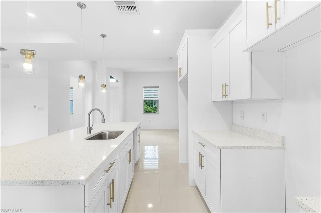 1606 Euclid AVE, LEHIGH ACRES FL 33972-8