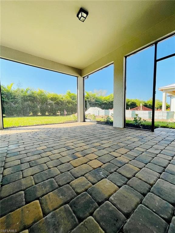 1962 Tripletail LN, NAPLES FL 34114-31