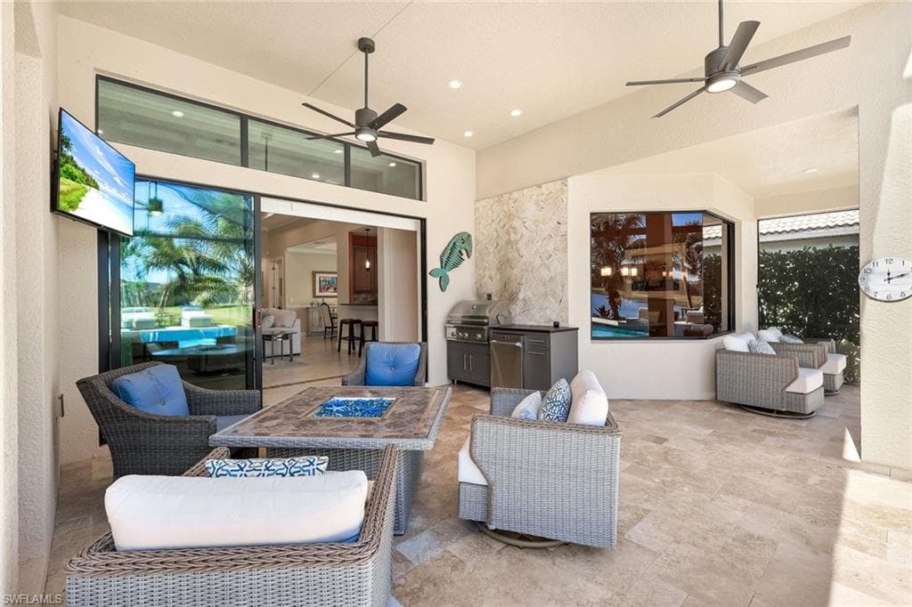 23248 Salinas WAY, BONITA SPRINGS FL 34135-31