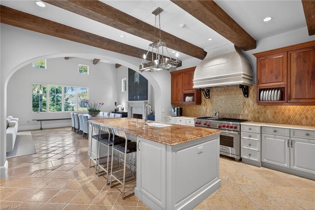 16469 Celebrita CT, NAPLES FL 34110-16