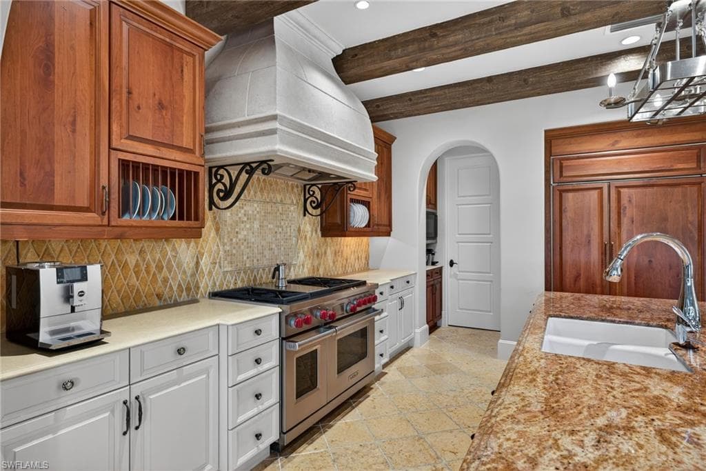 16469 Celebrita CT, NAPLES FL 34110-15