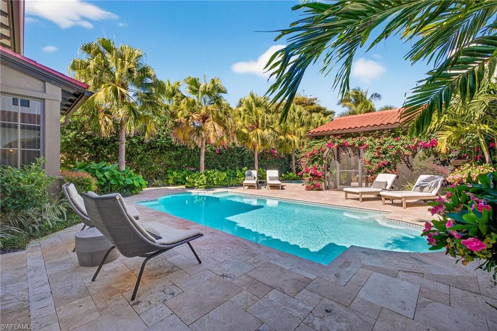 16469 Celebrita CT, NAPLES FL 34110-35