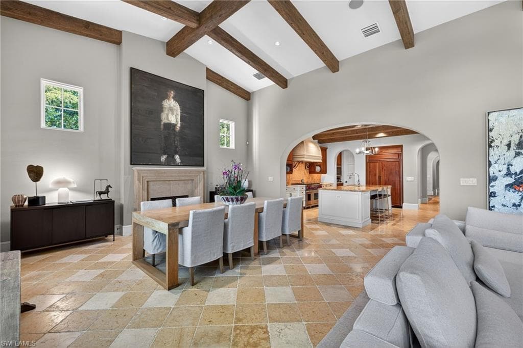 16469 Celebrita CT, NAPLES FL 34110-9