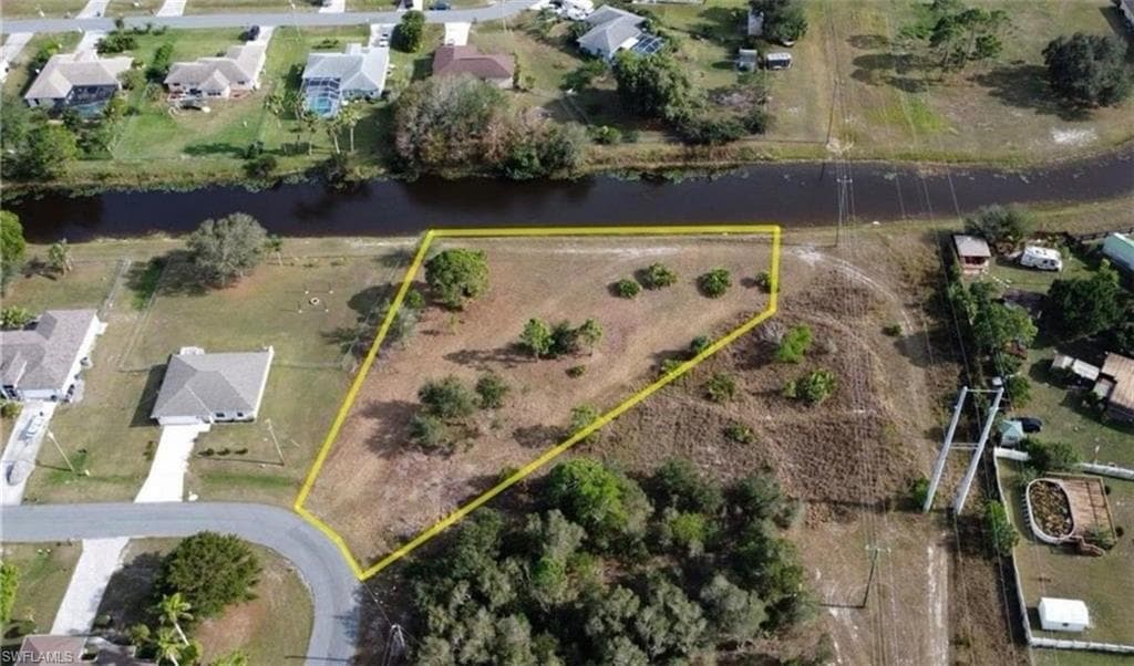 145 Zenith CIR, FORT MYERS FL 33913-5