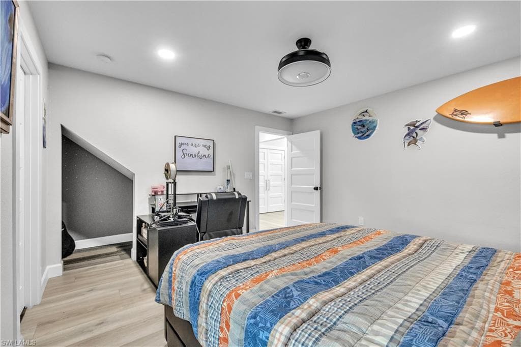 3694 Crandon RD, NORTH PORT FL 34286-35