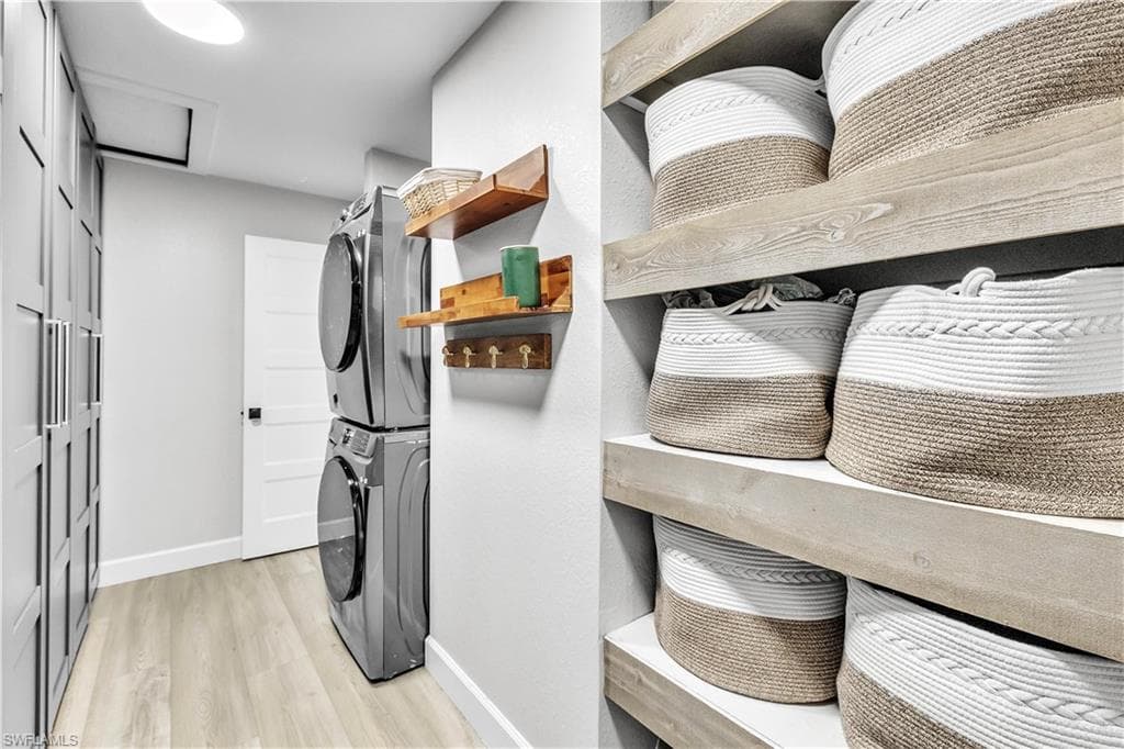 3694 Crandon RD, NORTH PORT FL 34286-33