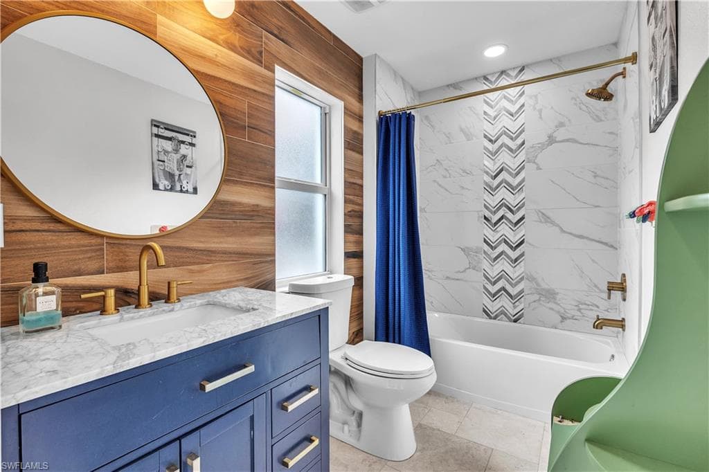 3694 Crandon RD, NORTH PORT FL 34286-39