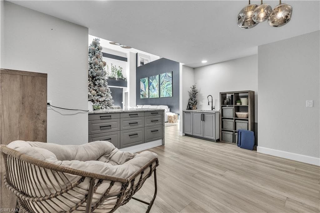 3694 Crandon RD, NORTH PORT FL 34286-24