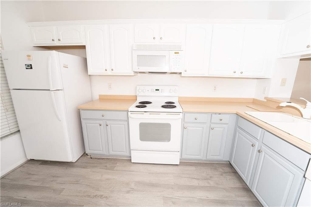 10062 Spyglass Hill LN, FORT MYERS FL 33966-4