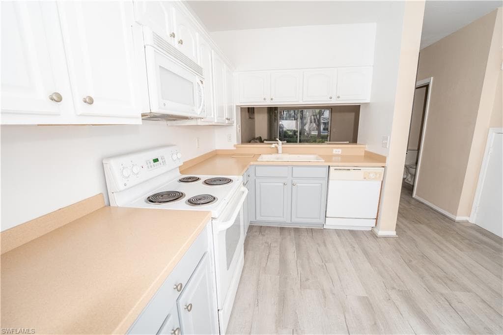 10062 Spyglass Hill LN, FORT MYERS FL 33966-3