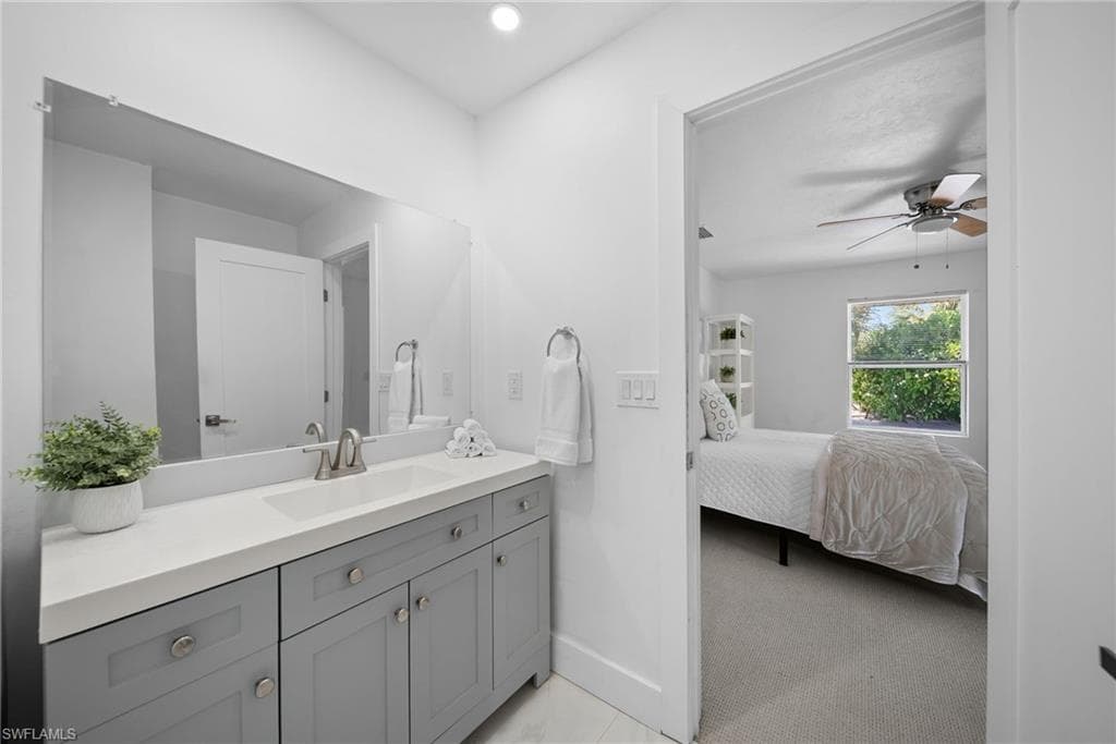 2858 Arbutus ST # F1, NAPLES FL 34112-16