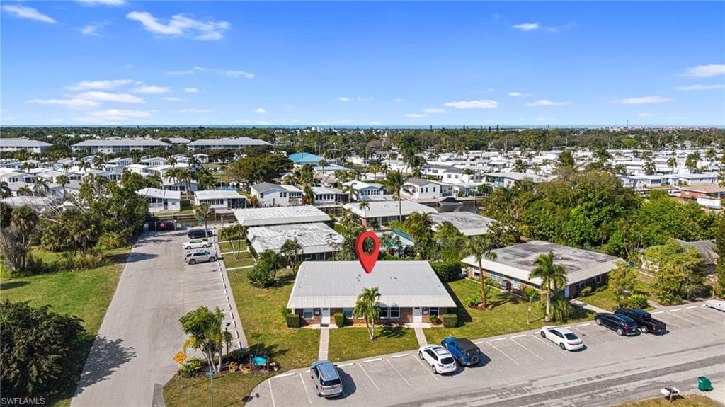 2858 Arbutus ST # F1, NAPLES FL 34112-21