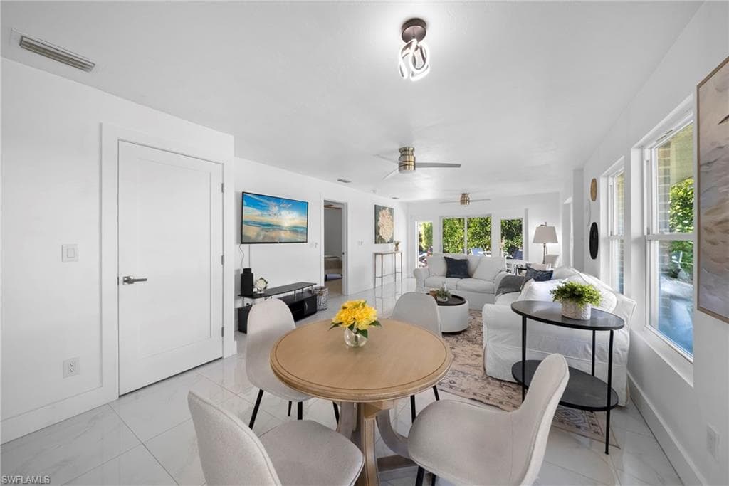 2858 Arbutus ST # F1, NAPLES FL 34112-6