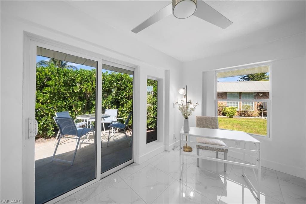 2858 Arbutus ST # F1, NAPLES FL 34112-9