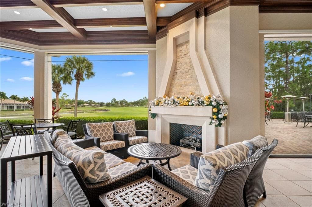 8545 Danbury BLVD # 102, NAPLES FL 34120-8