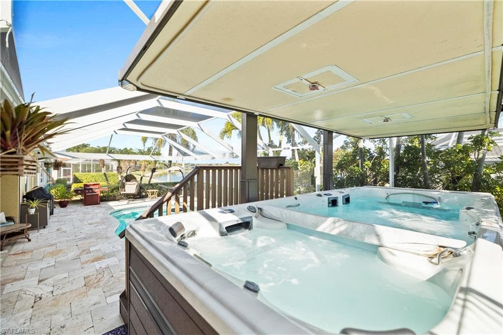 20630 Dennisport LN, NORTH FORT MYERS FL 33917-6