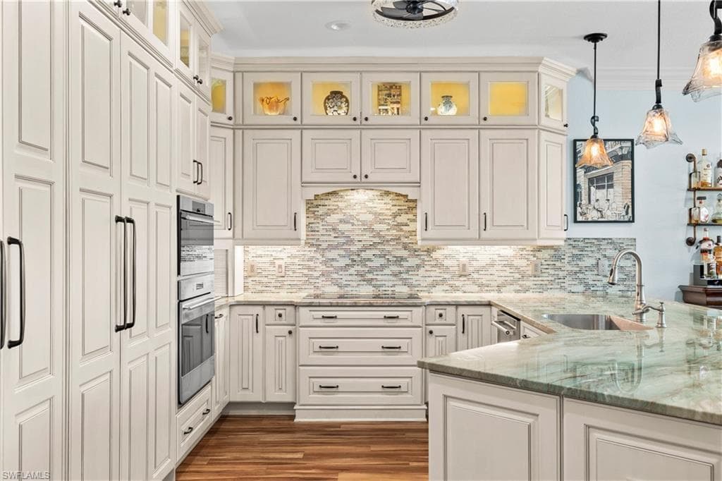 20630 Dennisport LN, NORTH FORT MYERS FL 33917-2