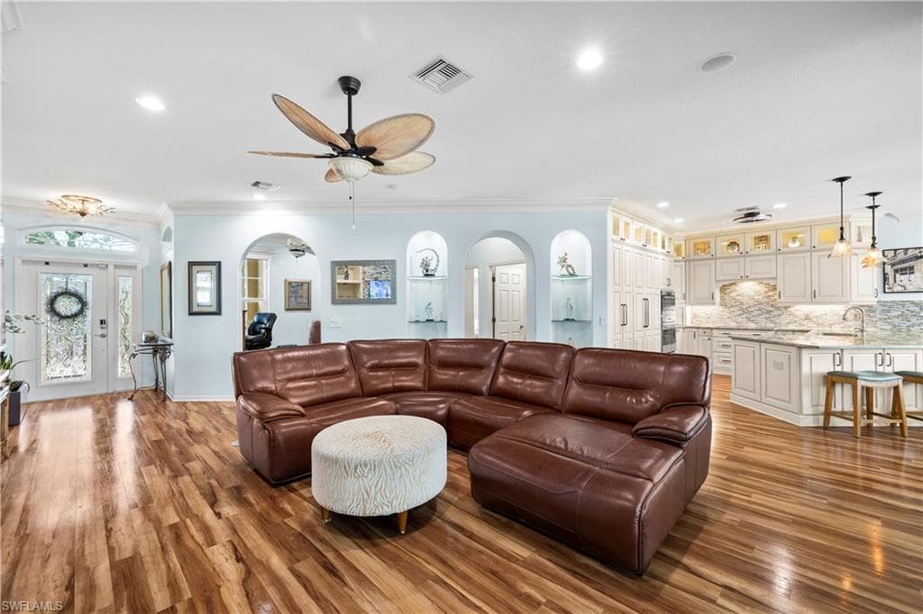 20630 Dennisport LN, NORTH FORT MYERS FL 33917-14