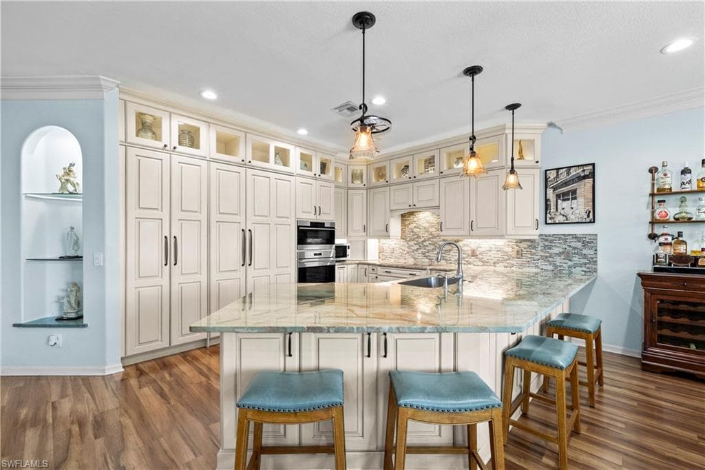 20630 Dennisport LN, NORTH FORT MYERS FL 33917-3