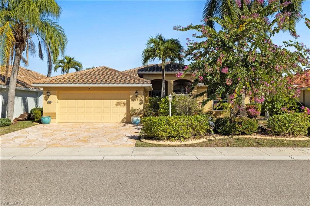 20630 Dennisport LN, NORTH FORT MYERS FL 33917-7