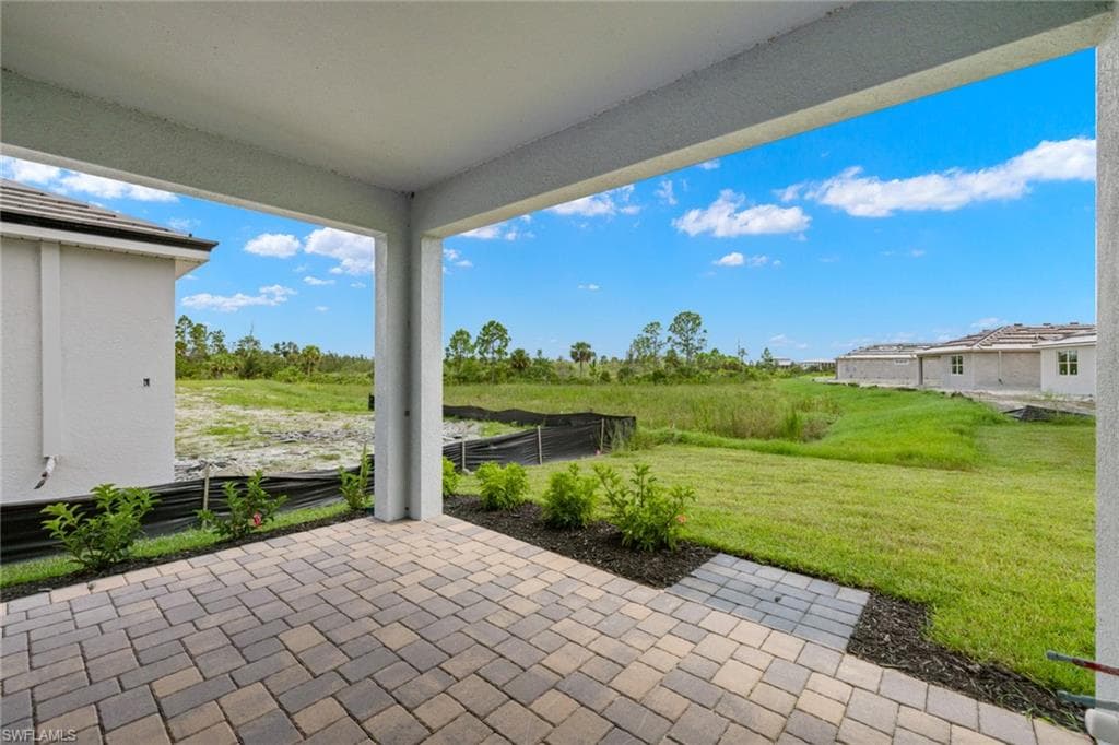 1553 Panoramic Vista AVE-15