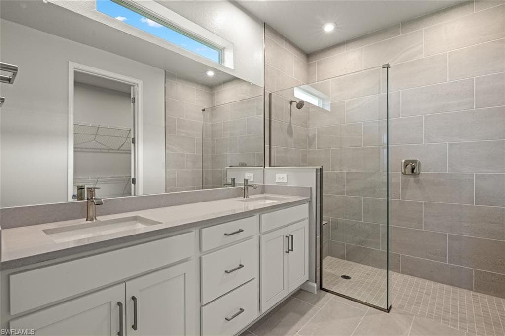 1553 Panoramic Vista AVE-10