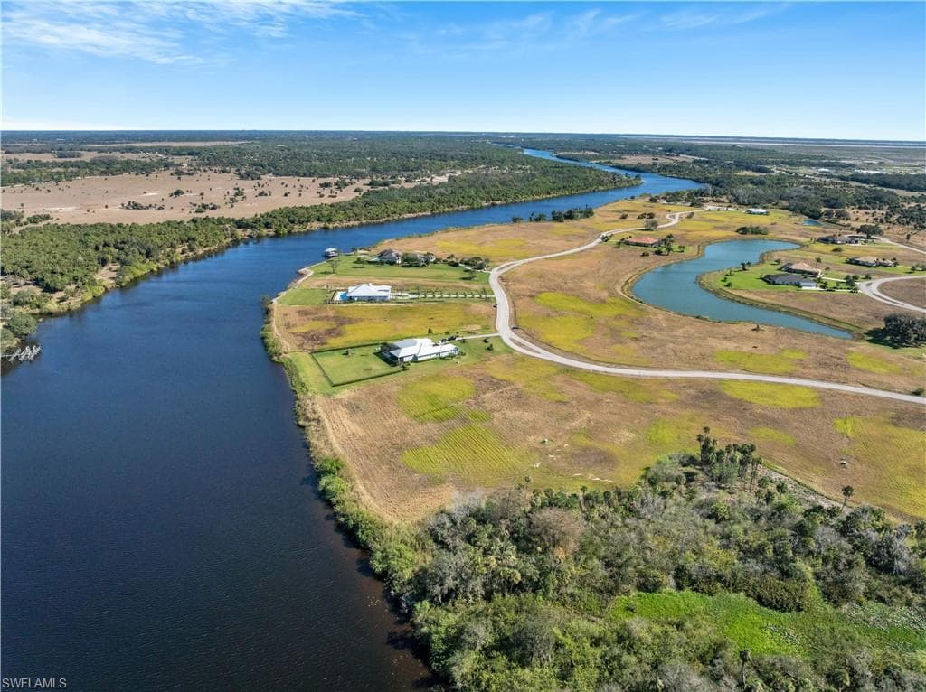 2110 Silk Bay BLVD, ALVA FL 33920-22