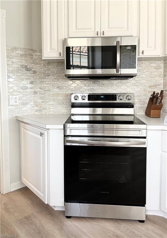 5477 Freeport LN-11