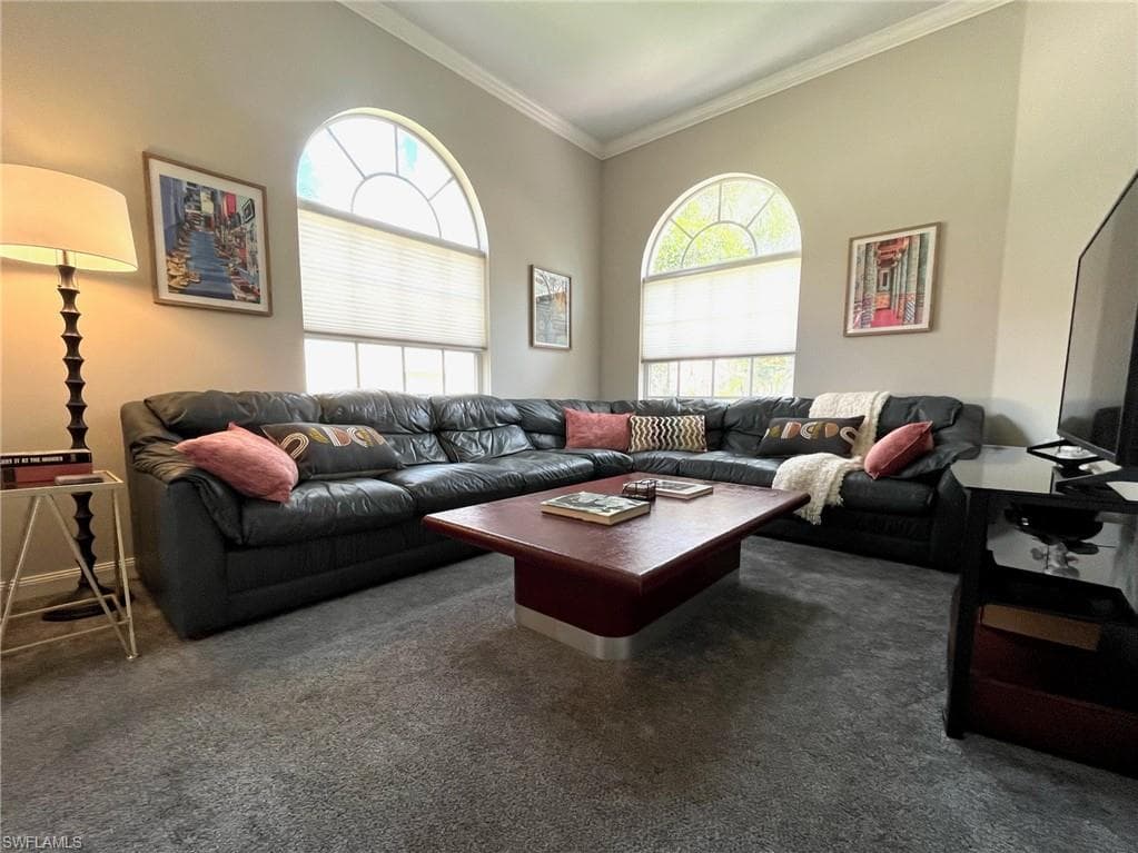 5477 Freeport LN-21