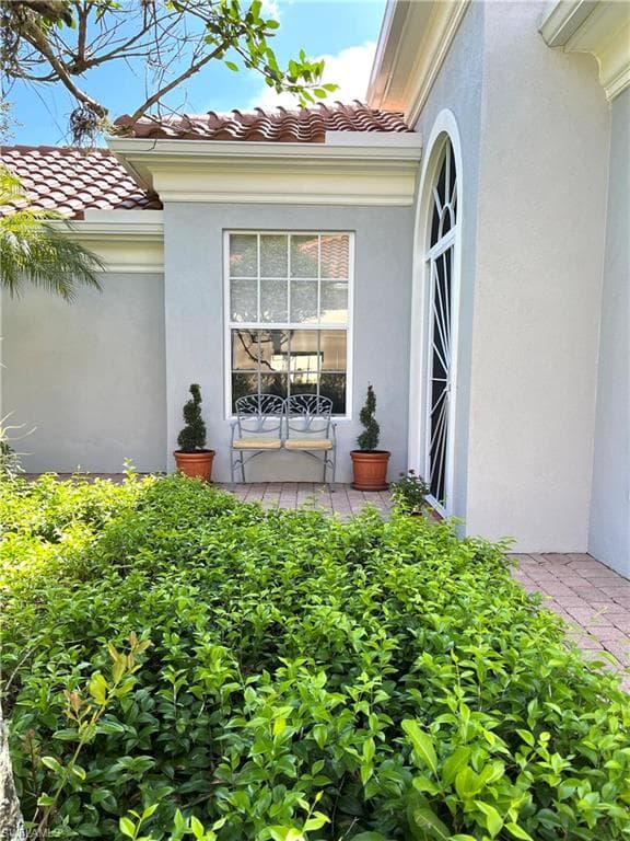 5477 Freeport LN-3
