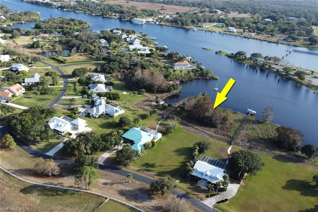 16280 Forest Mist CT, ALVA FL 33920-23